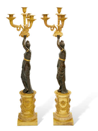 PAIRE DE CANDÉLABRES D'ÉPOQUE EMPIRE - фото 6