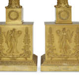 PAIRE DE CANDÉLABRES D'ÉPOQUE RESTAURATION - photo 4