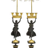 PAIRE DE CANDELABRES D'EPOQUE EMPIRE - photo 3