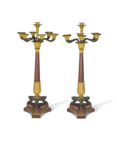 PAIRE DE CANDÉLABRES D'ÉPOQUE LOUIS-PHILIPPE - photo 2 PAIRE DE CANDÉLABRES D'ÉPOQUE LOUIS-PHILIPPE - photo 2