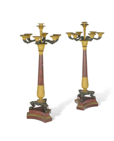 PAIRE DE CANDÉLABRES D'ÉPOQUE LOUIS-PHILIPPE - photo 3 PAIRE DE CANDÉLABRES D'ÉPOQUE LOUIS-PHILIPPE - photo 3