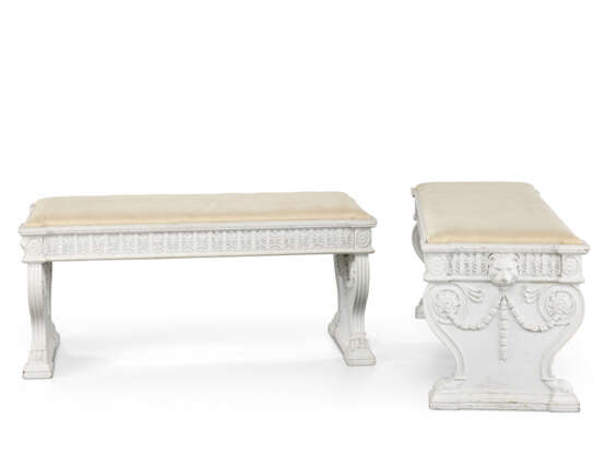 PAIRE DE BANQUETTES DE STYLE GEORGE III - Foto 3