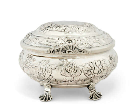 BOÎTE À SUCRE ALLEMANDE EN ARGENT - фото 1 BOÎTE À SUCRE ALLEMANDE EN ARGENT - фото 1