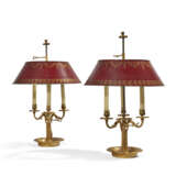 PAIRE DE LAMPES BOUILLOTTES DE STYLE LOUIS XVI - photo 2
