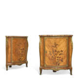 PAIRE D'ENCOIGNURES D'ÉPOQUE TRANSITION - Foto 2