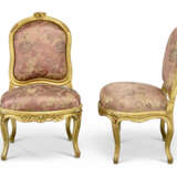 PAIRE DE CHAISES À LA REINE D'ÉPOQUE LOUIS XV - Foto 4
