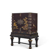CABINET EN LAQUE NASHIJI NOIRE ET OR DE STYLE EXPORT - Foto 2