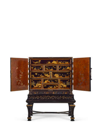 CABINET EN LAQUE NASHIJI NOIRE ET OR DE STYLE EXPORT - Foto 4 CABINET EN LAQUE NASHIJI NOIRE ET OR DE STYLE EXPORT - Foto 4