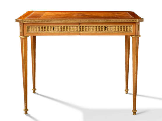 PETIT BUREAU DE STYLE LOUIS XVI - Foto 1 PETIT BUREAU DE STYLE LOUIS XVI - Foto 1