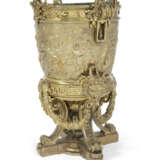 ATTRIBUÉE À LA MAISON BOUDET, DANS LE GOÛT DE CLODION, FIN DU XIXE SIÈCLE - photo 3