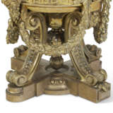 ATTRIBUÉE À LA MAISON BOUDET, DANS LE GOÛT DE CLODION, FIN DU XIXE SIÈCLE - photo 5