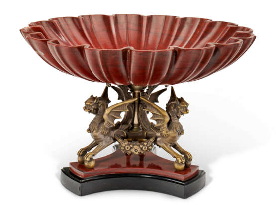 TAZZA DU XIXE SIÈCLE - photo 2 TAZZA DU XIXE SIÈCLE - photo 2