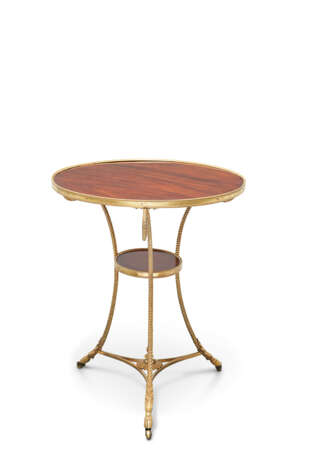 GUÉRIDON DE STYLE LOUIS XVI - photo 2