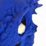 Blue Reverie 3 on a Base Sculptural Replica of a skull 21st Century Resin 20th century - photo 2