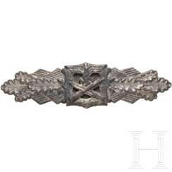 Nahkampfspange in Silber, Hersteller "FLL"
