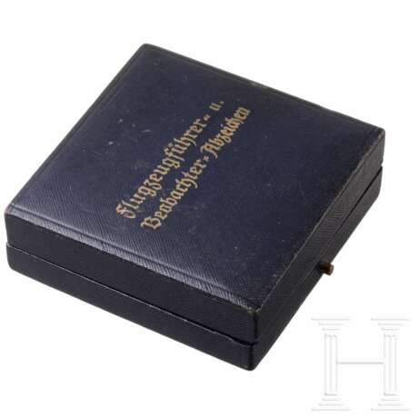 Gemeinsames Flugzeugführer- und Beobachterabzeichen (Doppelabzeichen) im Etui - photo 4 Gemeinsames Flugzeugführer- und Beobachterabzeichen (Doppelabzeichen) im Etui - photo 4