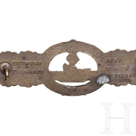 U-Boot-Frontspange in Bronze, Hersteller Schwerin Berlin - photo 3