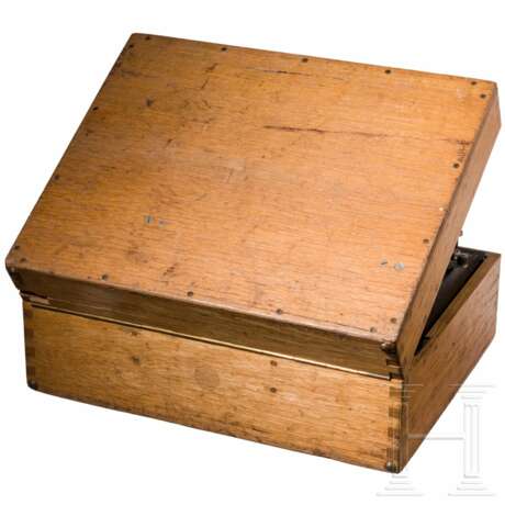 Chiffriermaschine "Enigma-K" für die Schweizer Armee, komplett mit Fernlesegerät im Holzkasten - Foto 2