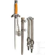 Обзор. Heeres Offiziersdolch mit Gehänge und Portepee