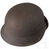 Stahlhelm M 40 der Luftwaffe mit einem Abzeichen - photo 4