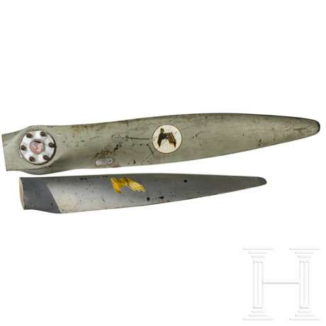 Zwei Propellerfragmente vom Propellerwerk Schwarz, um 1935-45 - photo 1 Zwei Propellerfragmente vom Propellerwerk Schwarz, um 1935-45 - photo 1
