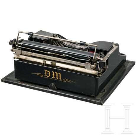 SS-Dienstschreibmaschine vom Typ "DM Modell 3" - фото 2