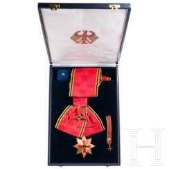 Bundesverdienstkreuz - Sonderstufe des Großkreuzsatzes für Staatsoberhäupter