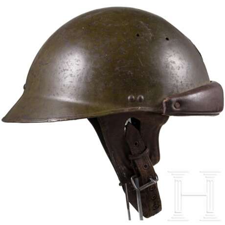 Stahlhelm M 35 für die Panzertruppe, Frankreich - photo 3 Stahlhelm M 35 für die Panzertruppe, Frankreich - photo 3