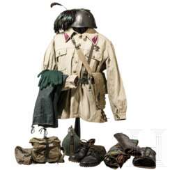 Uniform- und Ausrüstungsensemble eines Angehörigen der 1. Bersaglieri Division "Italia"