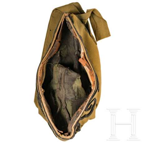 Kopfbedeckung eines japanischen Militär-Richters, 1. Hälfte 20. Jhdt. - photo 3 Kopfbedeckung eines japanischen Militär-Richters, 1. Hälfte 20. Jhdt. - photo 3