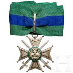Ehrenzeichen für Verdienst (Crucea de Onoare "Pentru Merit") - Halskreuz mit Schwertern für Militärverdienst
