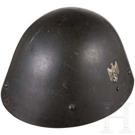 Stahlhelm M 32, weiterverwendet beim deutschen Heer - фото 4