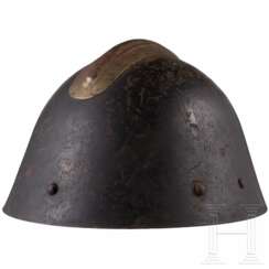 Stahlhelm M 32, weiterverwendet bei der Feuerwehr
