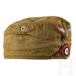 A Tropical Field Cap for Heer Chemical Troops Enlisted/NCO