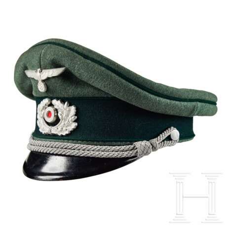 A Visor Cap for an Administration Officer - photo 1 A Visor Cap for an Administration Officer - photo 1