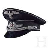 A Visor Cap for Judicial Officials - Foto 1