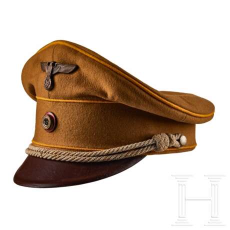 A Visor Cap for Reich Level Political Leader - photo 1 A Visor Cap for Reich Level Political Leader - photo 1
