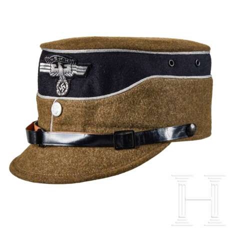 A Kepi for NSKK Leader - photo 1