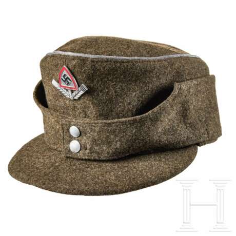 A Visored Field Cap for RAD Officers - photo 1