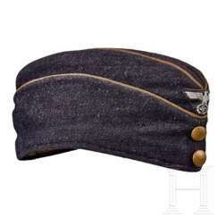A Field Cap for Reich Level DAF Leader