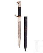 Übersicht. A long Dress Bayonet with Etching