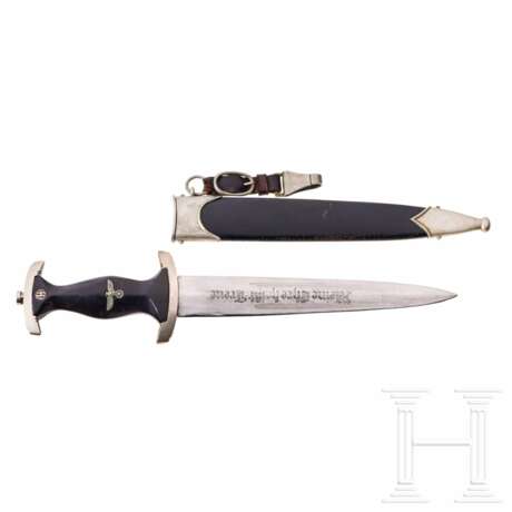 A Model 1933 SS Partial Ground Röhm Dagger with Documentation - фото 1