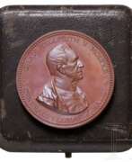 Overview. Bronzemedaille auf den 90. Geburtstag von GFM Graf Hellmuth von Moltke