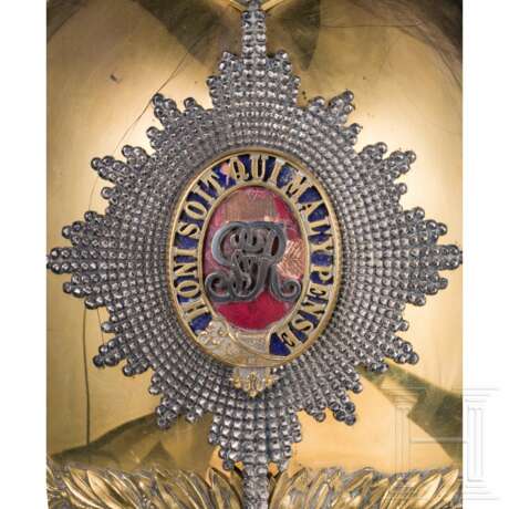 Helm M 1871 für Offiziere der 2nd Dragoon Guards (Queen's Bays), um 1910 - photo 5 Helm M 1871 für Offiziere der 2nd Dragoon Guards (Queen's Bays), um 1910 - photo 5