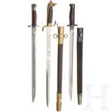 Royal Navy Midshipman's Dirk und zwei Bajonette, 20. Jhdt. - photo 1