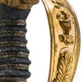 Prunkvoller Geschenksäbel mit Damastklinge, wohl an den Militär-Architekten Ferdinand Fleischinger (1804 - 1885), um 1880 - photo 2