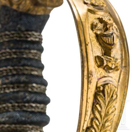 Prunkvoller Geschenksäbel mit Damastklinge, wohl an den Militär-Architekten Ferdinand Fleischinger (1804 - 1885), um 1880 - photo 2
