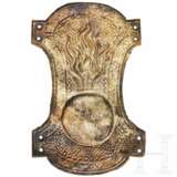 Rückseitiger Mützenbeschlag einer friderizianischen
Grenadier- oder Füsiliermütze - photo 2