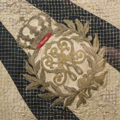 Regimentsfahne M 1890, verliehen von Kaiser Wilhelm II. an Infanterie-Regimenter mit weißen Schulterklappen - Foto 5