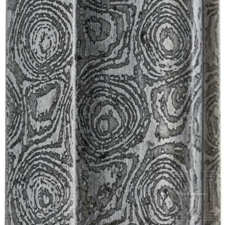 Kürassier-Stichdegen nach russischer Form für einen Angehörigen im Braunschweigischen Husaren-Regiment Nr. 17, um 1924 - photo 2 Kürassier-Stichdegen nach russischer Form für einen Angehörigen im Braunschweigischen Husaren-Regiment Nr. 17, um 1924 - photo 2